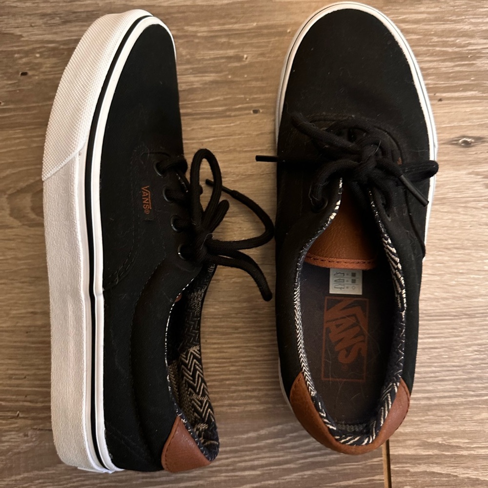 Vans Size 7 - image 1